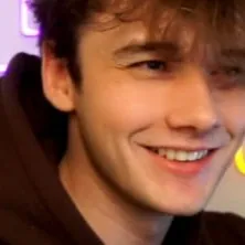 chat with ai character: [~🎸💣Wilbur🎸💣~]