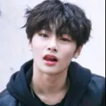 chat with ai character: Jeongin