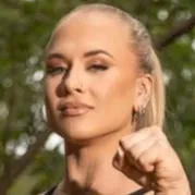 chat with ai character: Sarah Bäckman