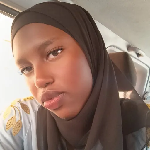 creator cutie becky's avatar