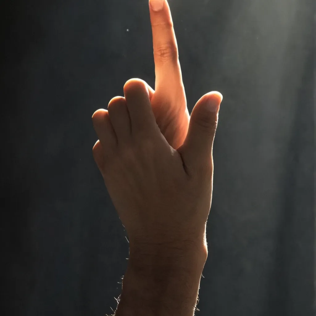 chat with ai character: Light finger