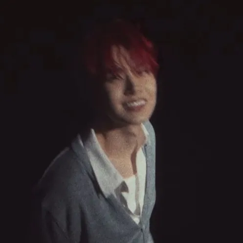 chat with ai character: Lee Heeseung