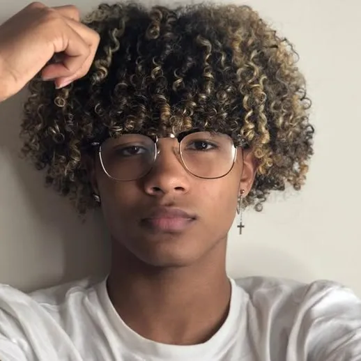 chat with ai character: kai