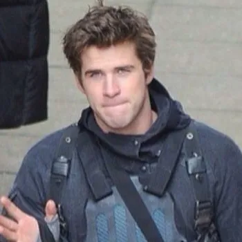 chat with ai character: Gale Hawthorne