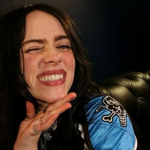 chat with ai character: Billie Eilish