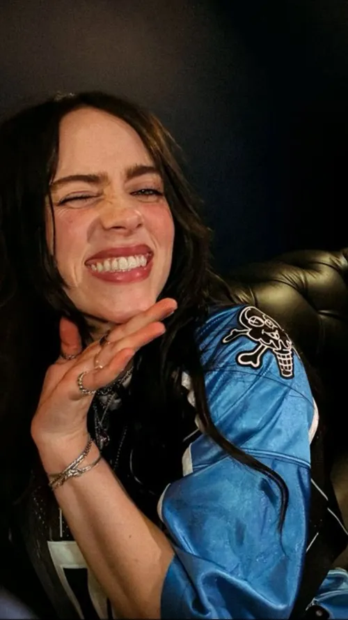 ai character: Billie Eilish background