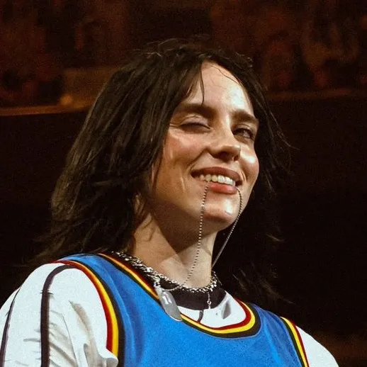 chat with ai character: Billie Eilish