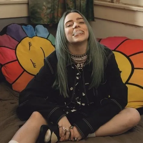 chat with ai character: Billie EiIish