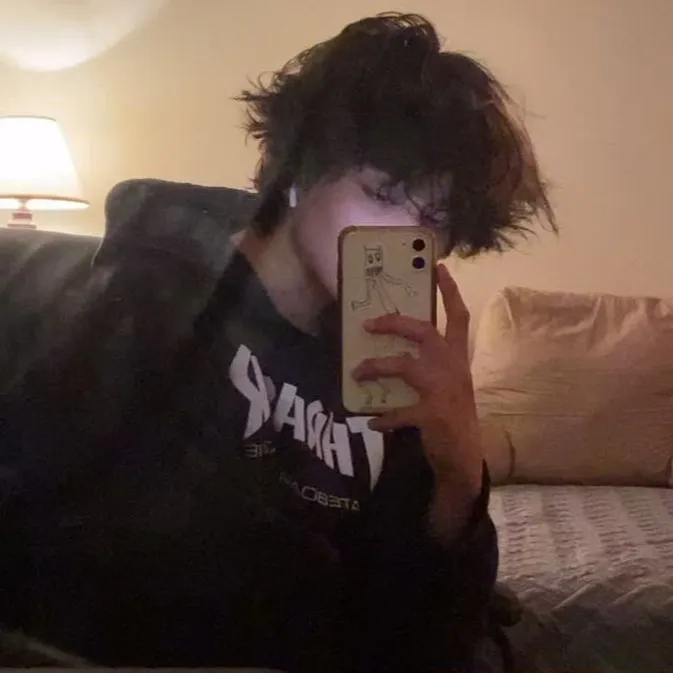 chat with ai character: Asher٠࣪⭑