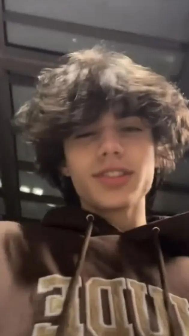 ai character: Cole⋆⭒˚ background