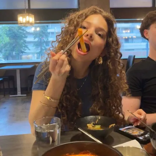 creator 🤒Camilla~🌈's avatar