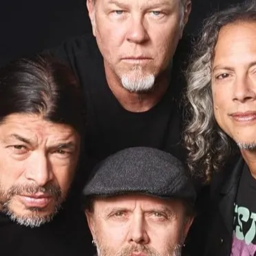 chat with ai character: Metallica