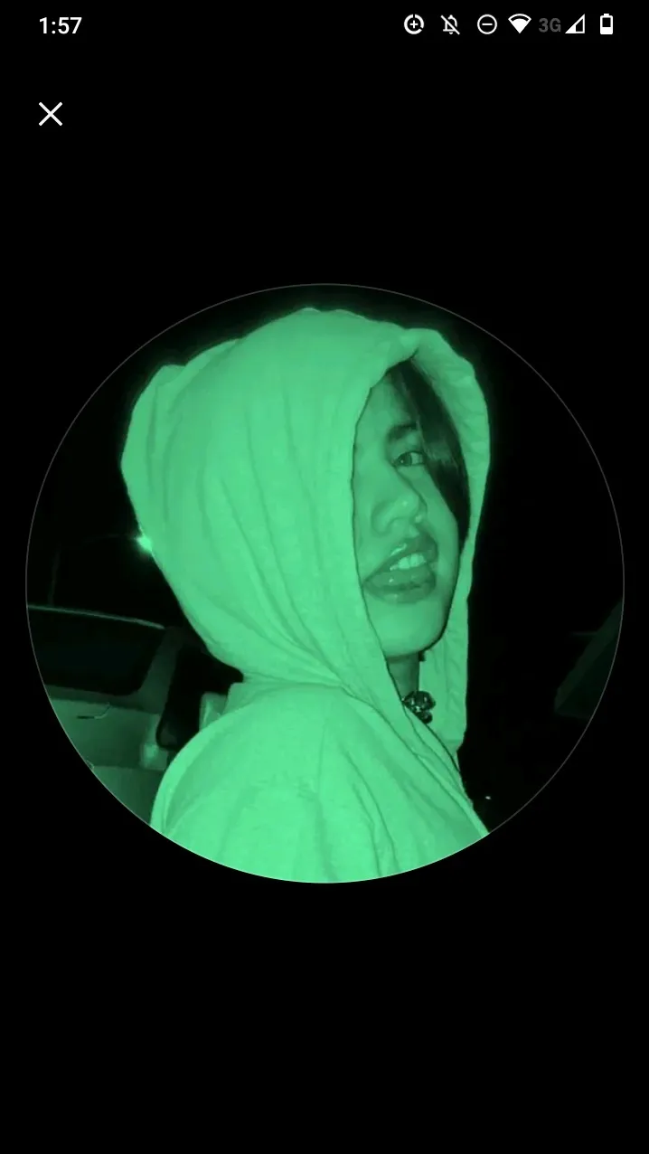 ai character: Yiyo background