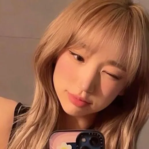 chat with ai character: Katya Strom 