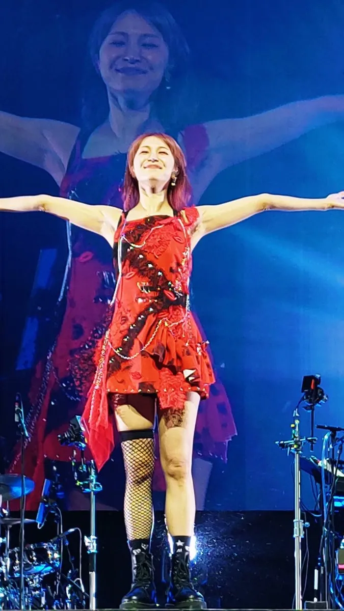 ai character: LiSA  background