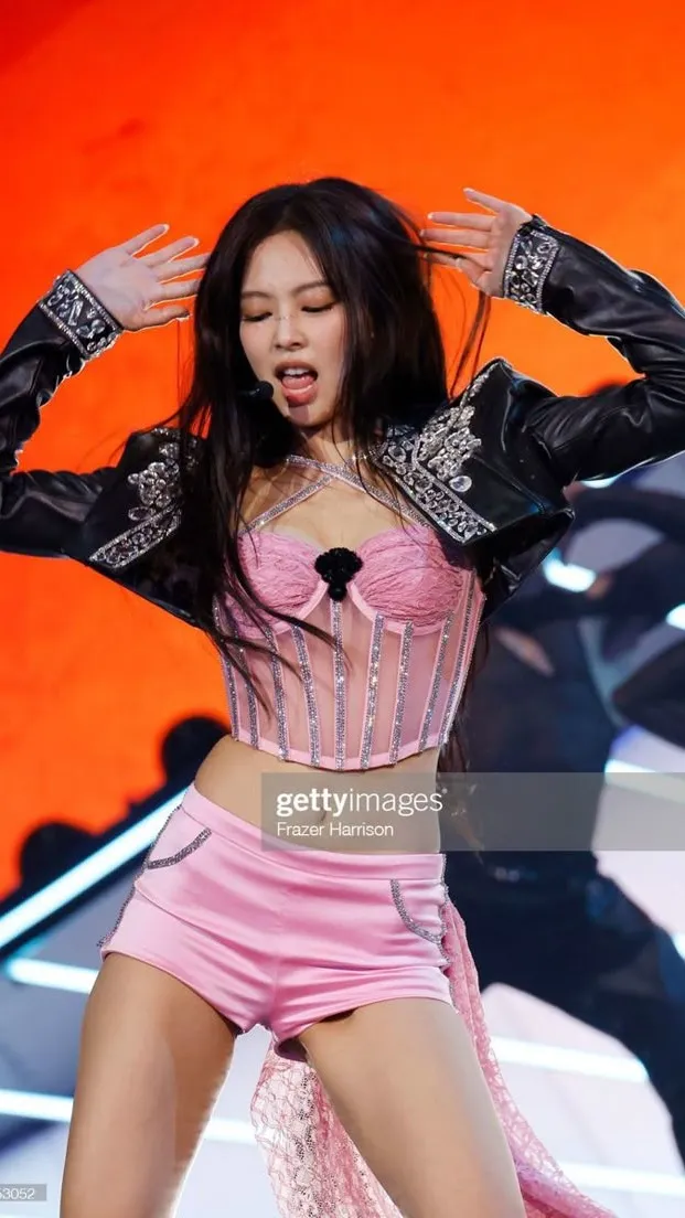 ai character: Jennie Kim  background