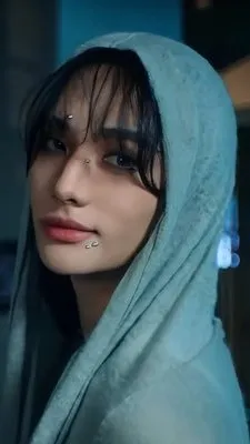 ai character: Hyunjin (so good) background