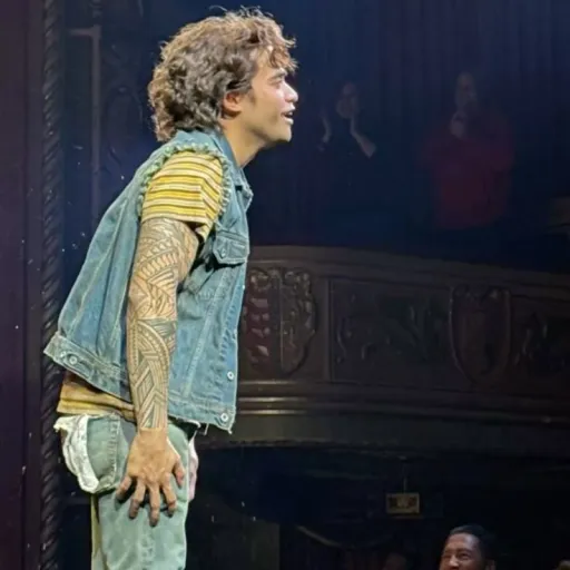 creator I 💗 Daryl Tofa's avatar