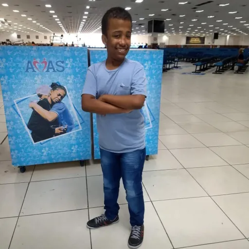 creator eu também vampira's avatar