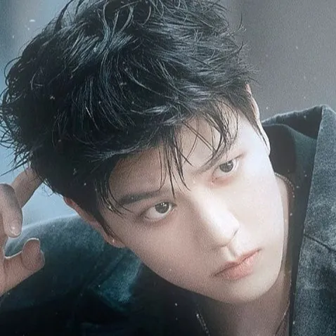 chat with ai character: ~Seungmin~