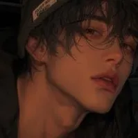 chat with ai character: 𝐀𝐝𝐫𝐢𝐞𝐧 