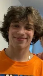 ai character: Chris Sturniolo background