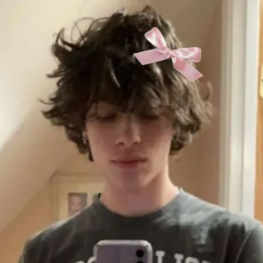 creator Chriz_g1rl4life💗's avatar