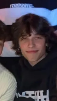 ai character: Chris Sturniolo background