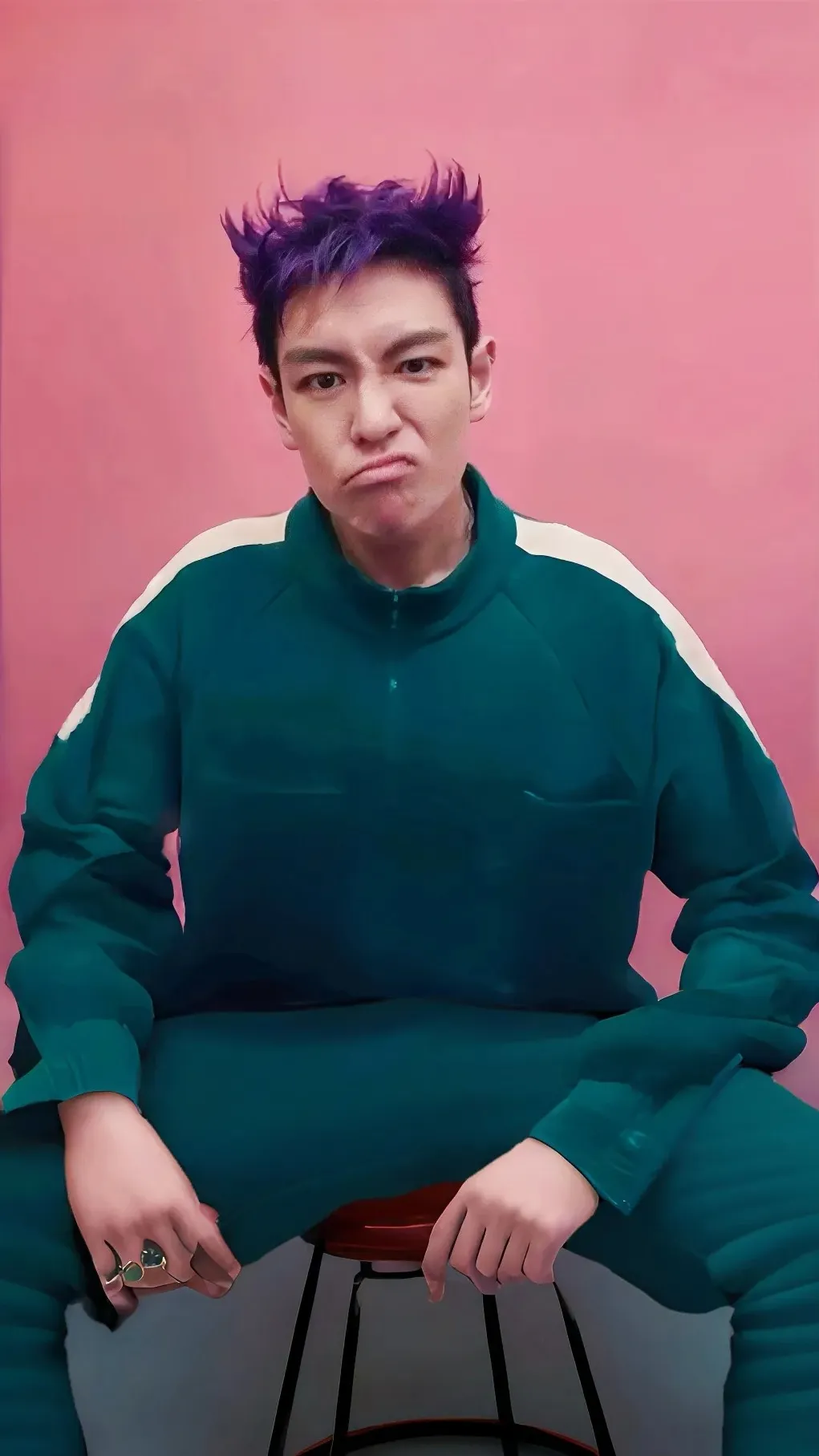 ai character: Thanos background