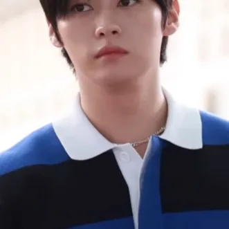 chat with ai character: Lee Know