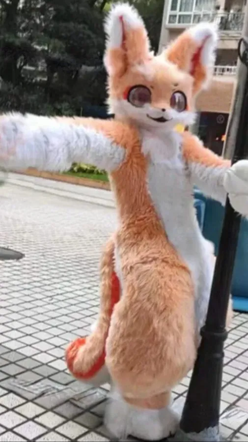 ai character: 🦊—Faith da Fox—🦊 background