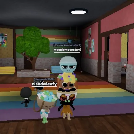 chat with ai character: mooni vores sprout