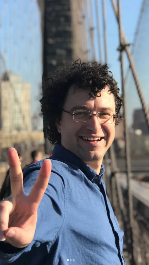 ai character: John shedletsky background