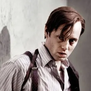 chat with ai character: max manus