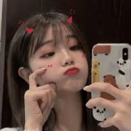 creator Adeena Minal's avatar