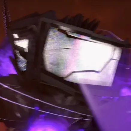 chat with ai character: Titan TV Man