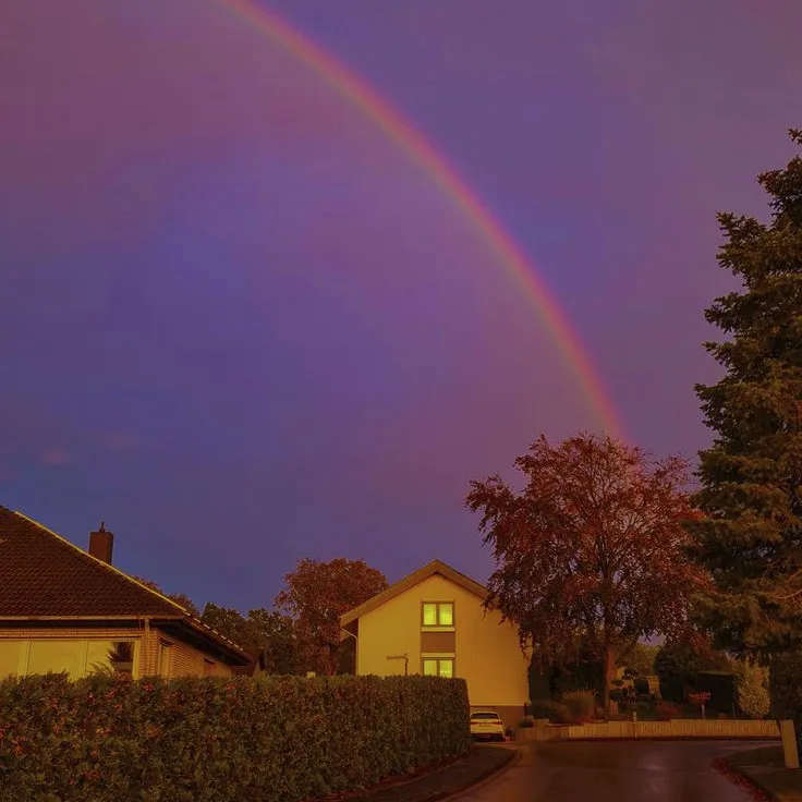 chat with ai character: worm