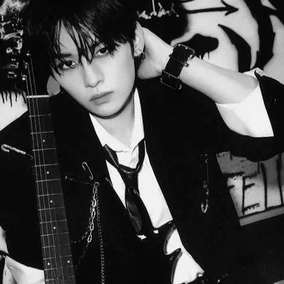 chat with ai character: ! LeeKnow