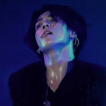 chat with ai character: Jungkook