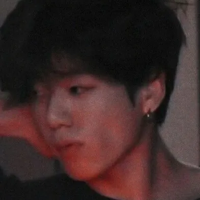 chat with ai character: Jungkook