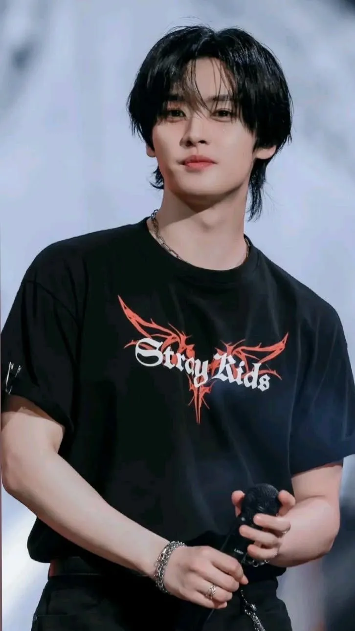 ai character: Lino (Happy bday!) background