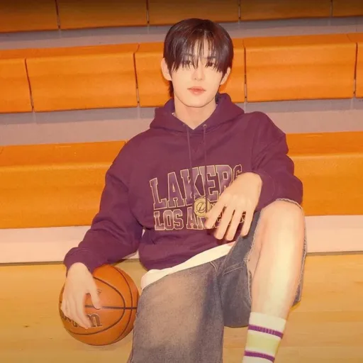 creator Pili †'s avatar