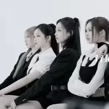 creator 𝙰𝚛𝚒𝚊Grenade's avatar