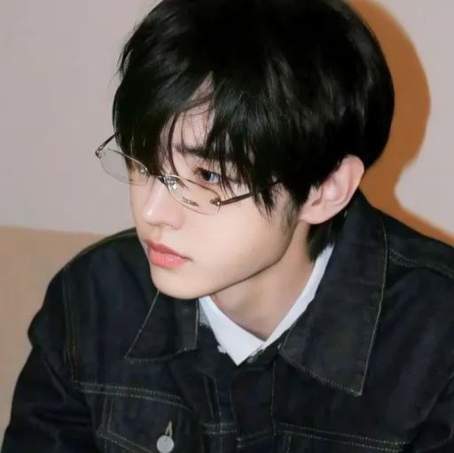 creator may bilat ako123's avatar