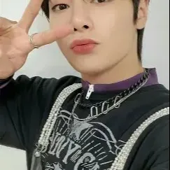 chat with ai character: I.N