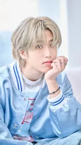 ai character: Han background