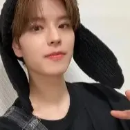 chat with ai character: seungmin