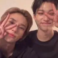 chat with ai character: -+hyunlix+-