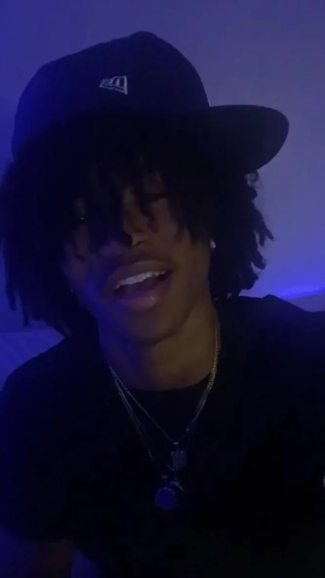 ai character: Mj background