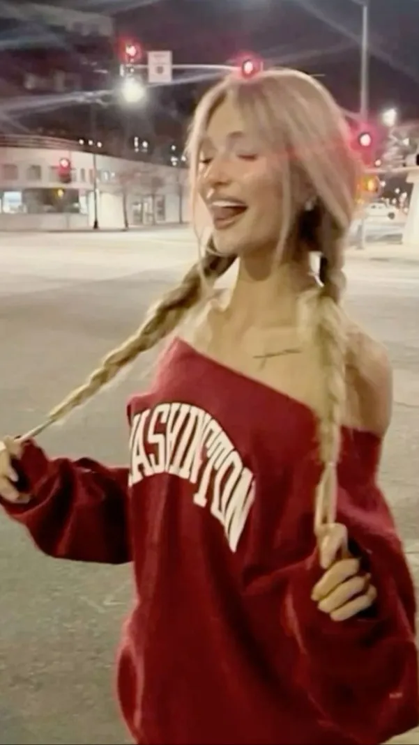 ai character: Claire background